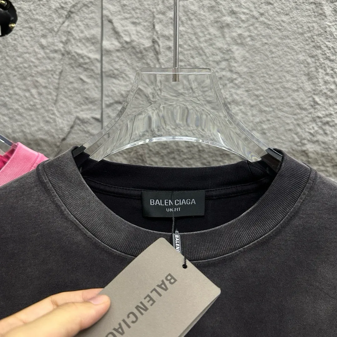 BALENCI*GA 2025 New Arrival logo T Same Style Size：S M L XL XXL （ Size ） ：